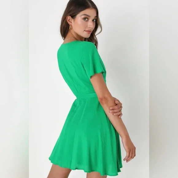 Lulus Days in the Sun Green Floral Mini
Wrap Dress - Size L - Picture 2 of 5